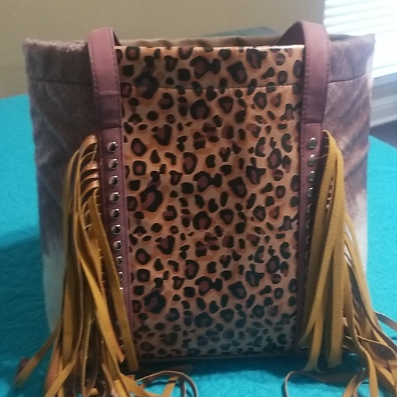 Purse - Picture 2 of 6